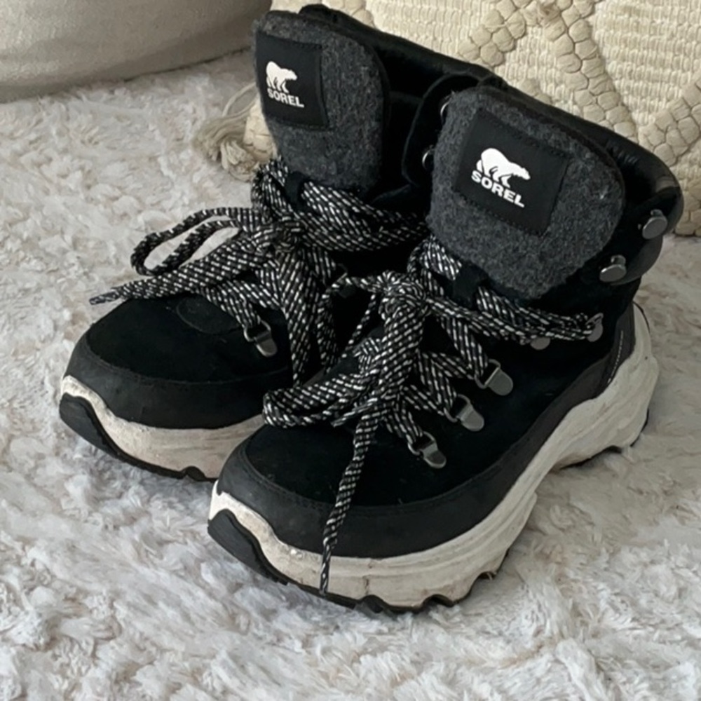 Sorel Black and White Boots Modern Design